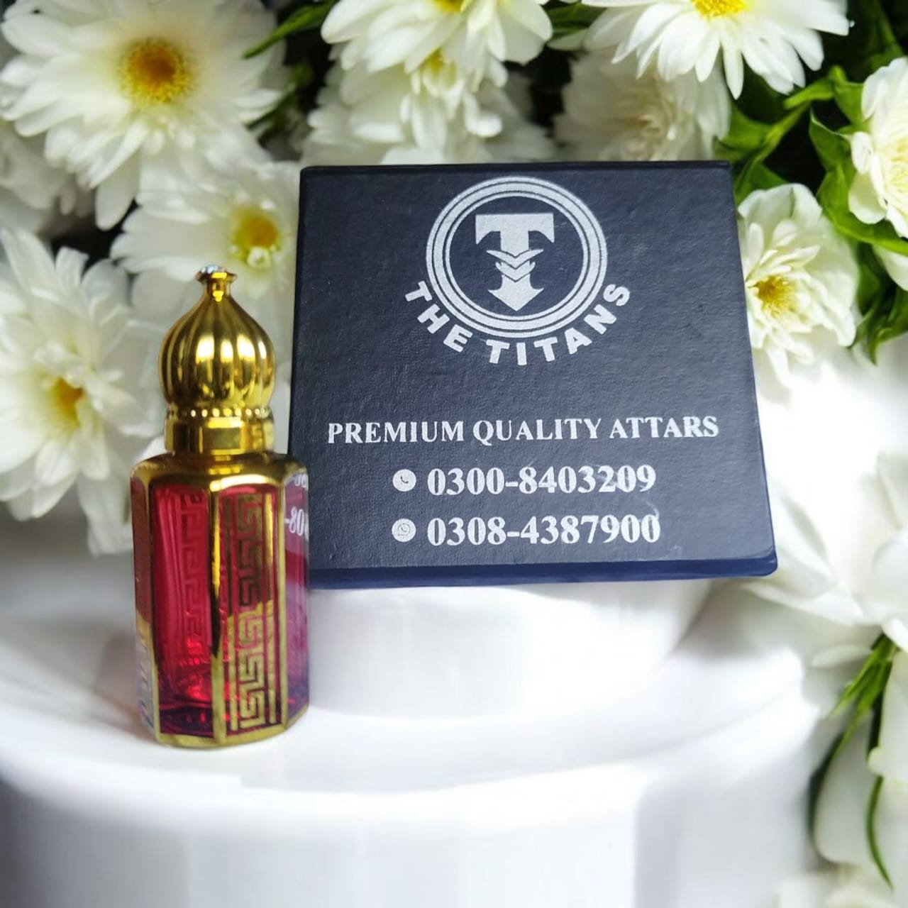 Titans Amber Oud Box Packing
